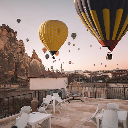 Daphne Cave Hotel 아바노스 외부 사진