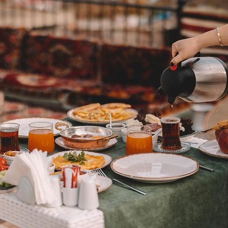 Daphne Cave Hotel 아바노스 외부 사진