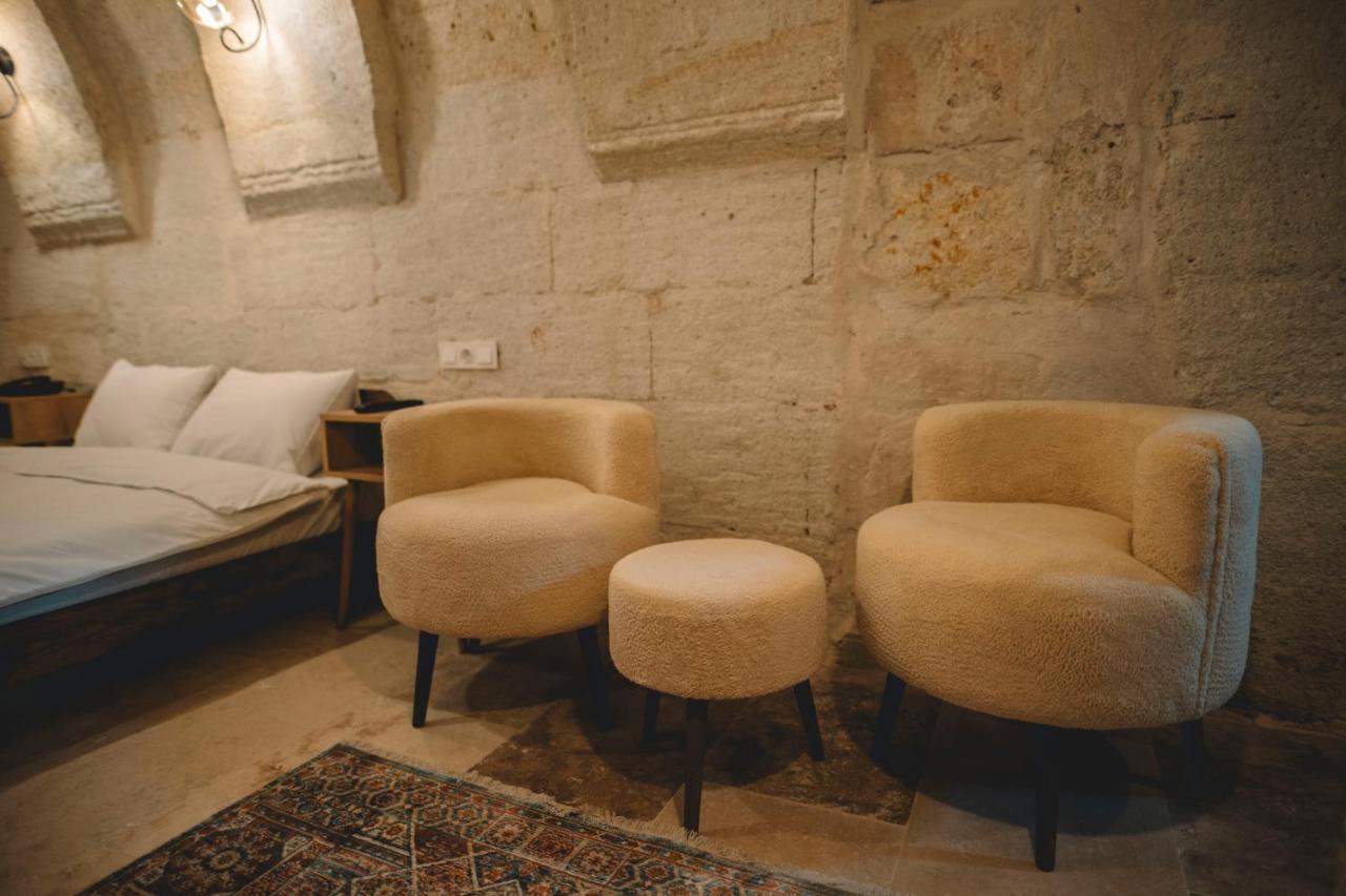 Daphne Cave Hotel 아바노스 외부 사진