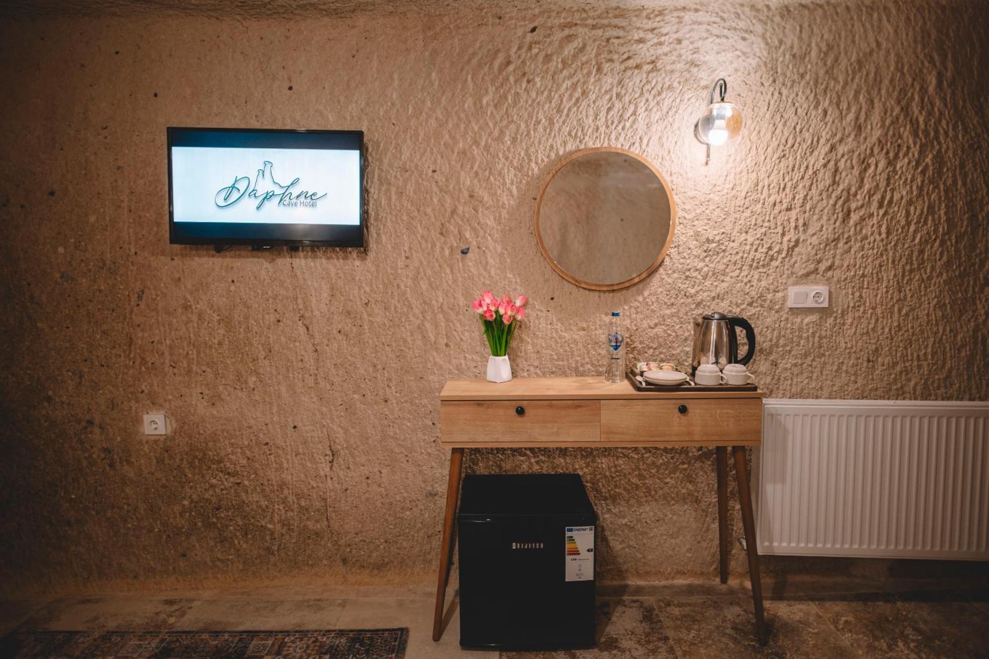 Daphne Cave Hotel 아바노스 외부 사진