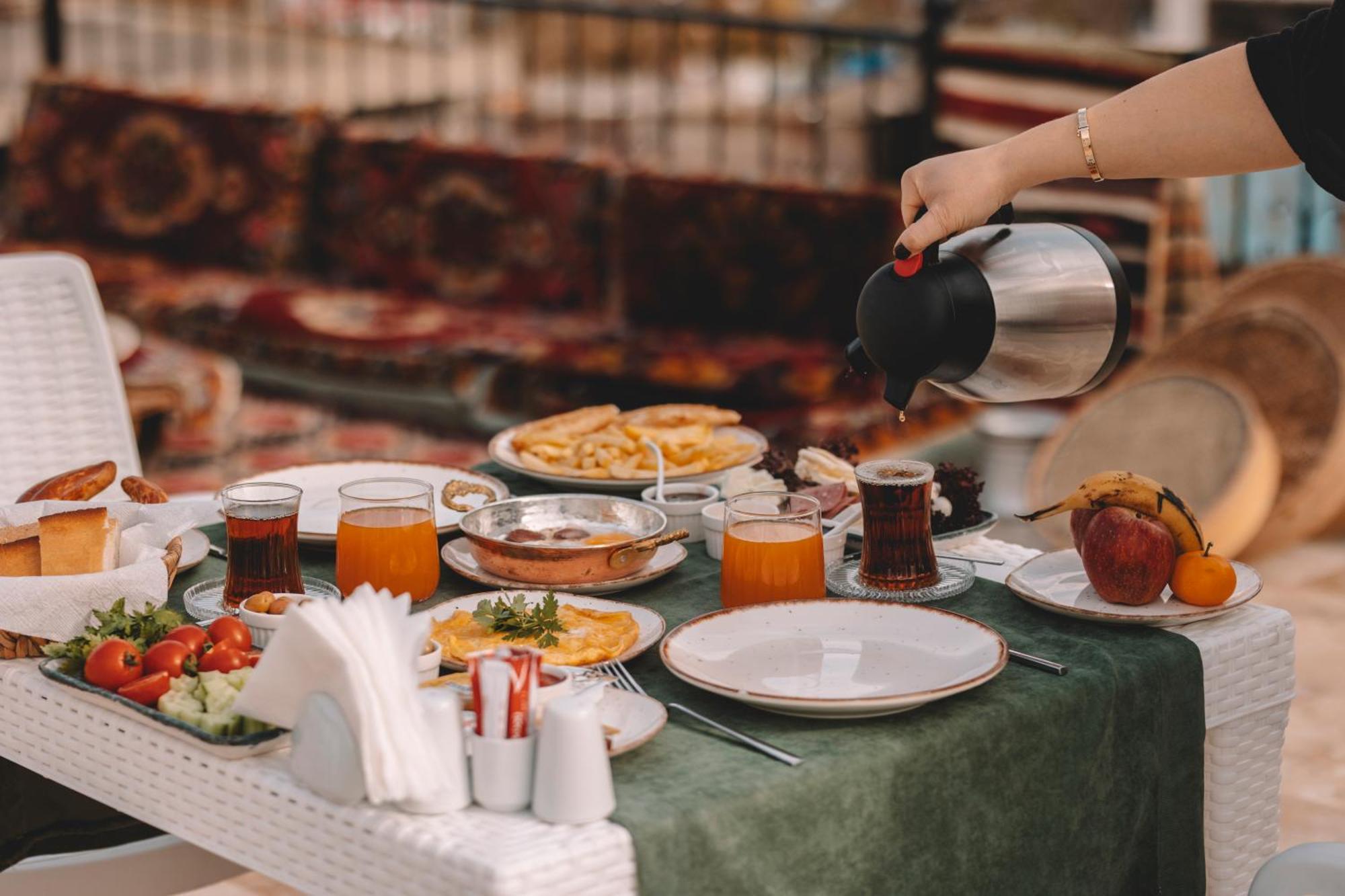 Daphne Cave Hotel 아바노스 외부 사진