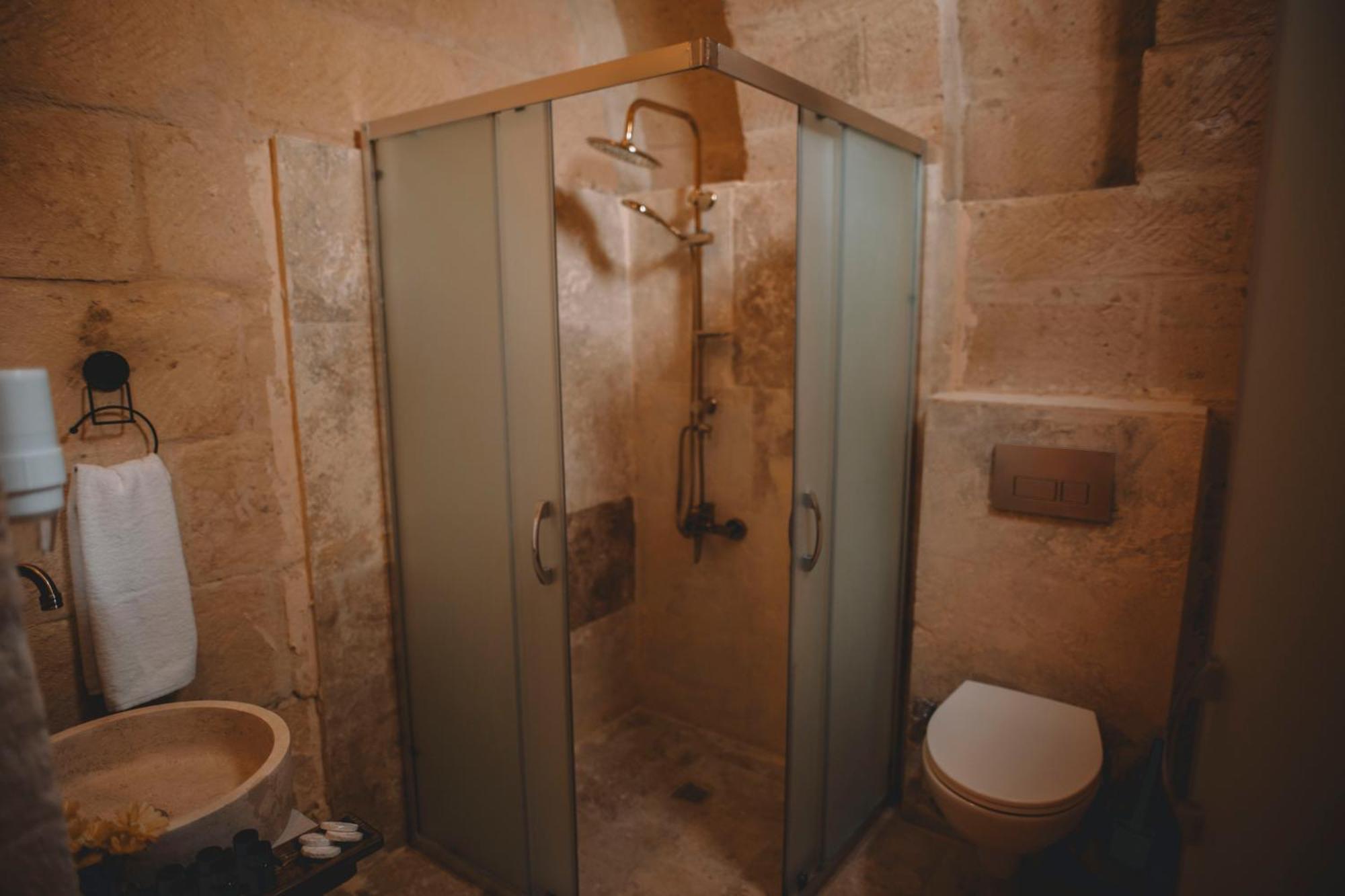 Daphne Cave Hotel 아바노스 외부 사진