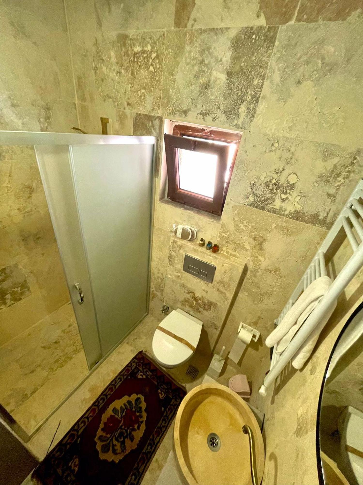 Daphne Cave Hotel 아바노스 외부 사진